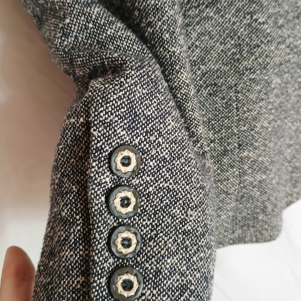 Talbots Gray Blazer - Picture 4 of 8